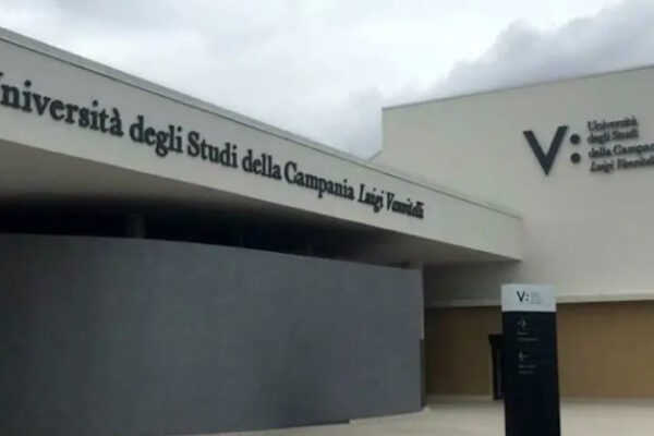 l'Università degli Studi della Campania Luigi Vanvitelli