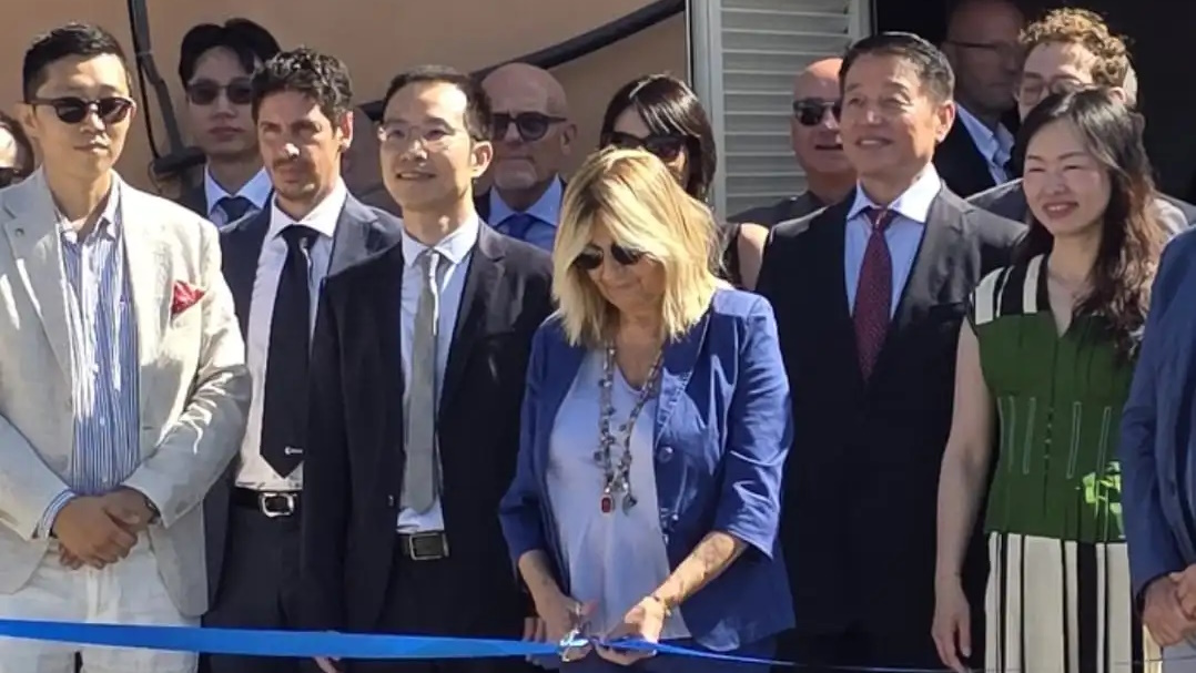 Il taglio del nastro, Margherita Rizza, segretario generale ad interim della Regione Siciliana e presidente dell’Ersu Palermo