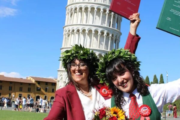 Laurea con lode per mamma e figlia all’Università di Pisa Marica Rossi e sua figlia Marta