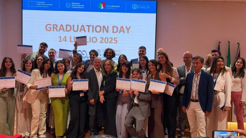 La cerimonia di consegna dei diplomi