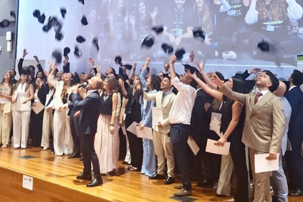 DIGITA Academy Università Federico II: 97% di placement e AI protagonista La cerimonia di consegna dei diplomi