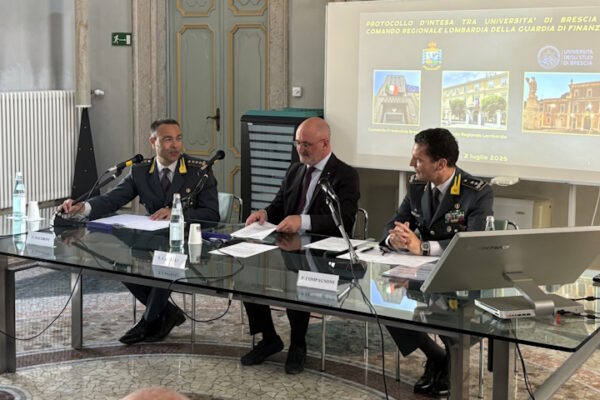 Collaborazione strategica tra Università di Brescia e Guardia di Finanza La firma del protocollo d'intesa