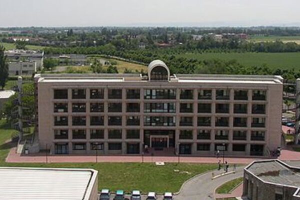 Donazione all’Università di Parma per combattere il mesotelioma pleurico università_parma