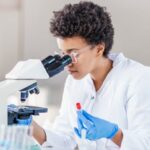 L’obesità riduce l’efficacia delle cure nel tumore al seno: lo studio dell’Università di Genova